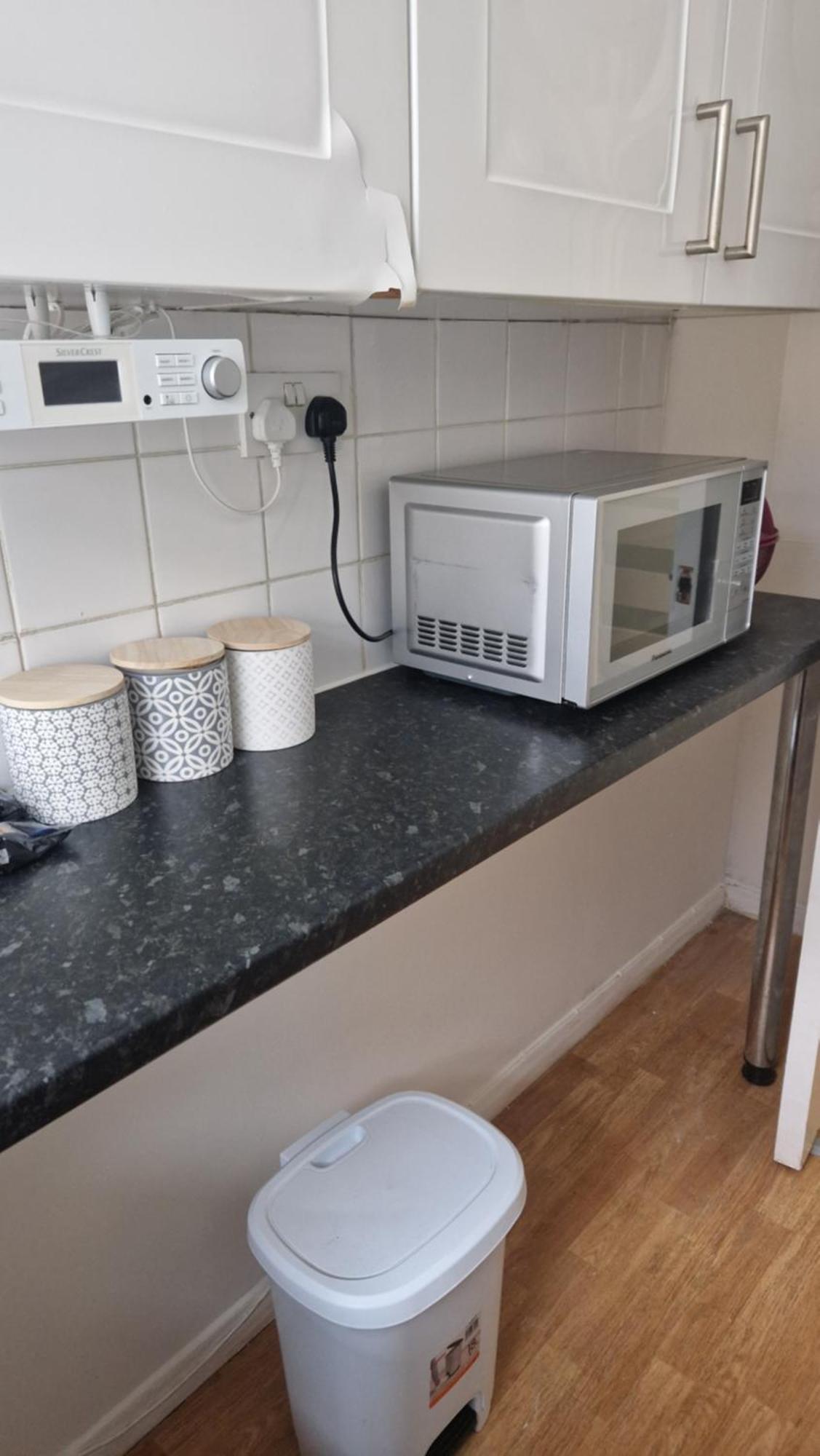 Central And Well-Equipped 2 Bed Flat In Maidenhead Exterior foto